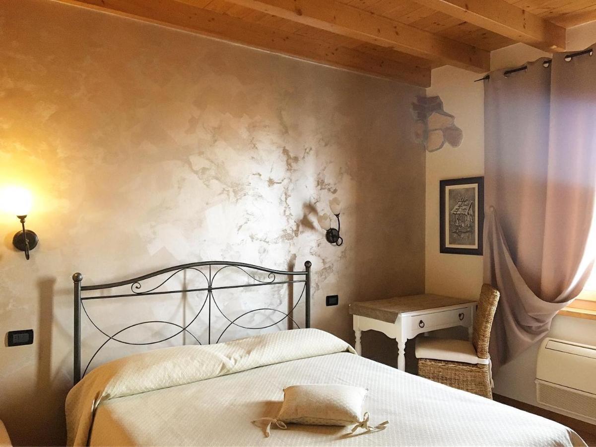 Agriturismo & Agricamping Serena ปาสเตร็งโก ภายนอก รูปภาพ